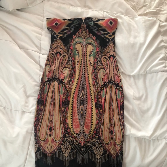 FN dress - Picture 1 of 4